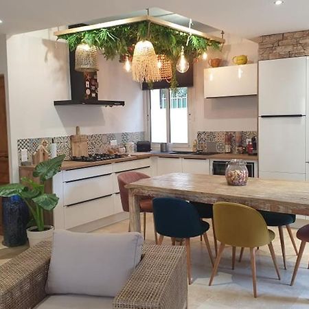 Rdc De Maison Avec Terrasse Barbecue Toulon Exteriér fotografie